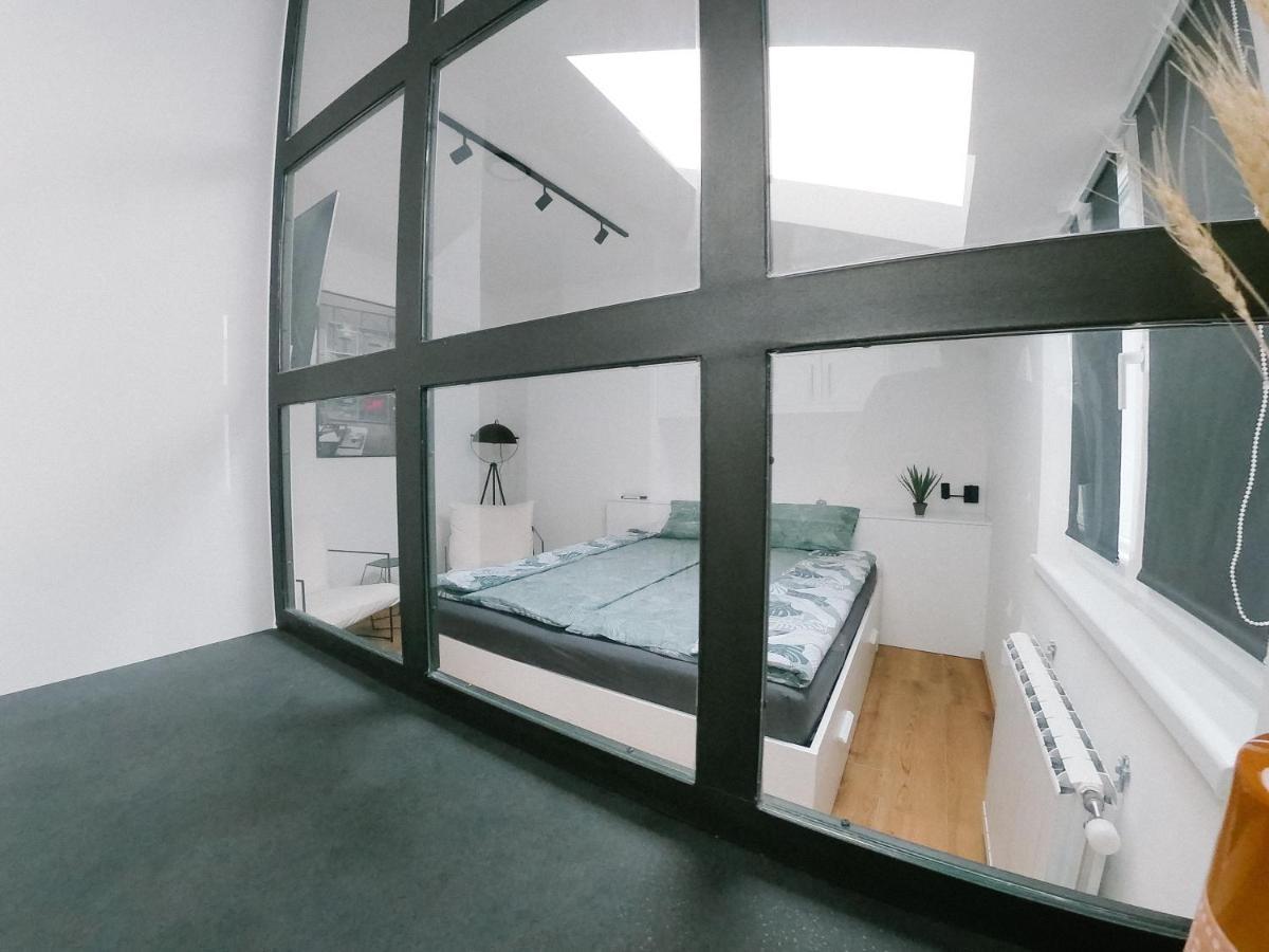 Meebo Apartments Новий Сад Екстер'єр фото