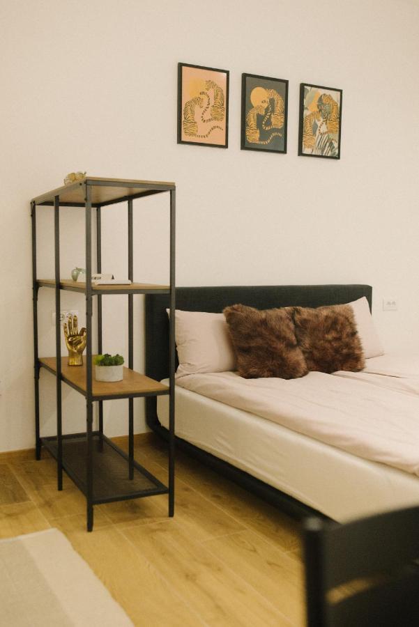 Meebo Apartments Новий Сад Екстер'єр фото
