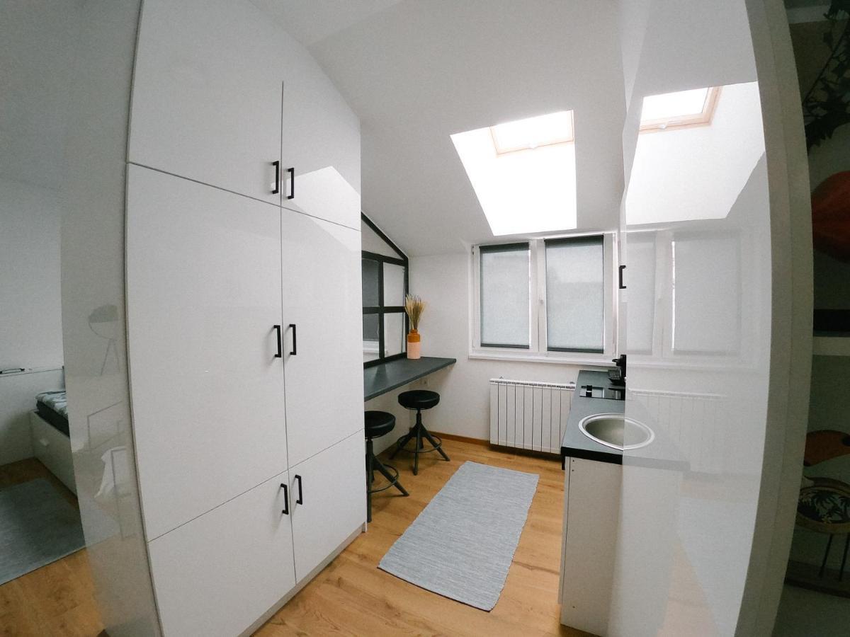 Meebo Apartments Новий Сад Екстер'єр фото