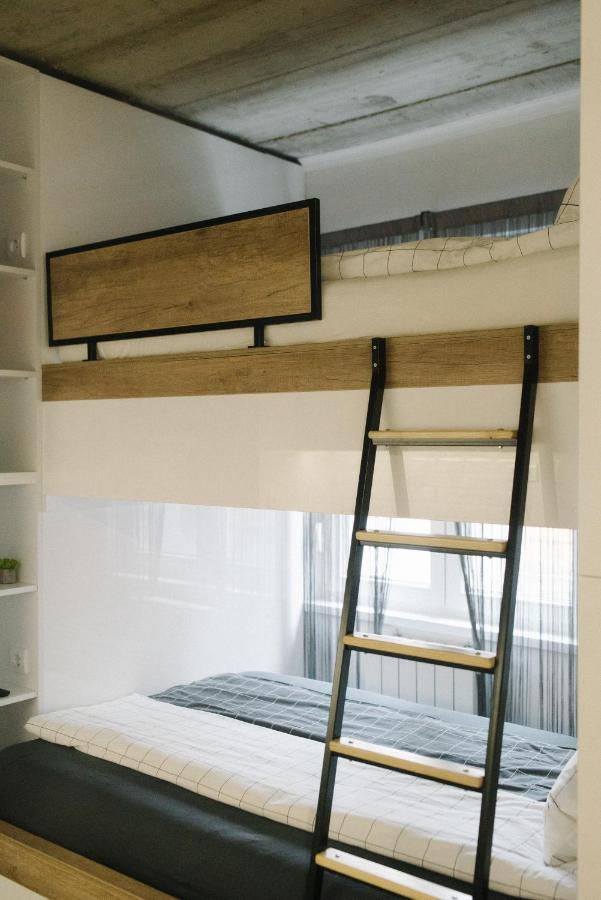 Meebo Apartments Новий Сад Екстер'єр фото